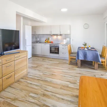 Apartment Felix * Turanj